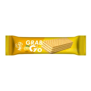 Ambalaj Naty Grab&Go 28 g, napolitană cu cremă de lămâie.