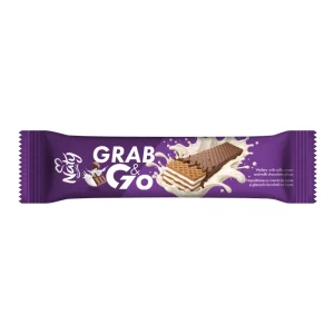 Ambalaj Naty Grab&Go 28 g, napolitană cu cremă de lapte și glazură ciocolată cu lapte.