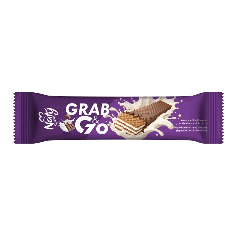 Ambalaj Naty Grab&Go 28 g, napolitană cu cremă de lapte și glazură ciocolată cu lapte.